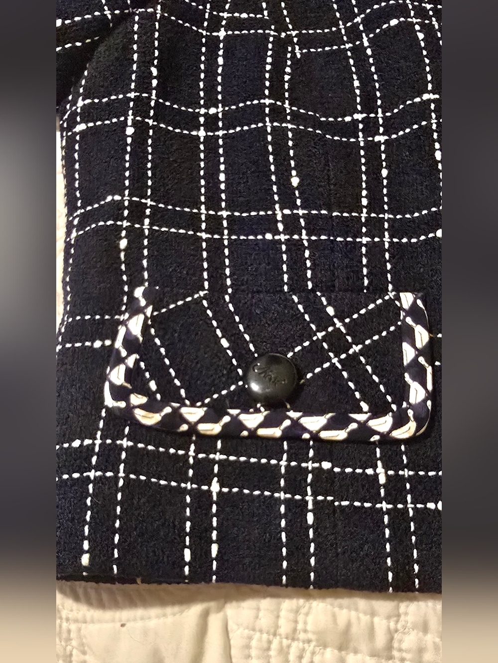 Mose' Haute Couture Tweed Jacket, navy and white Size 8 EUC